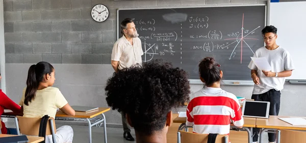 classroom-sync-time-2 classroom-sync-time-2